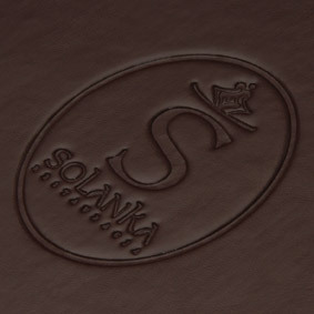 logo tłoczone